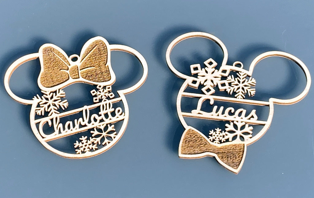 minnie of mickey mouse kerstbal lifestyle